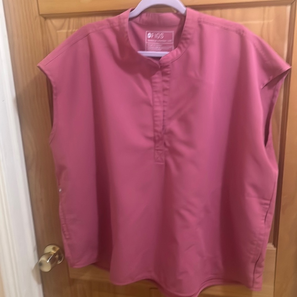 Figs Technical Collection Oversized Scrub Top
